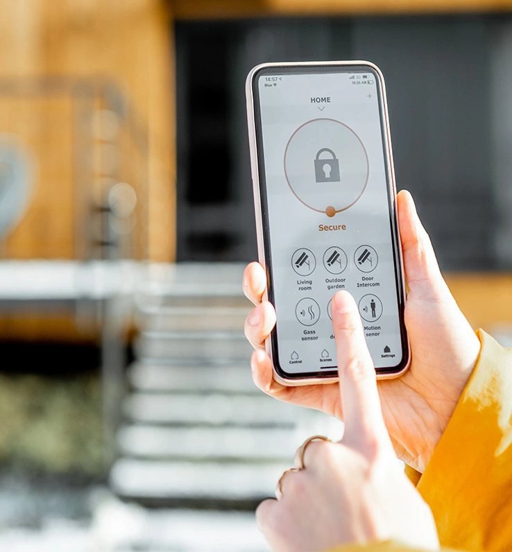 woman-using-security-mobile-app